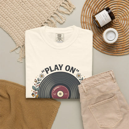 Play On Vinyl -  Vintage T-Shirt House of Poco Loco